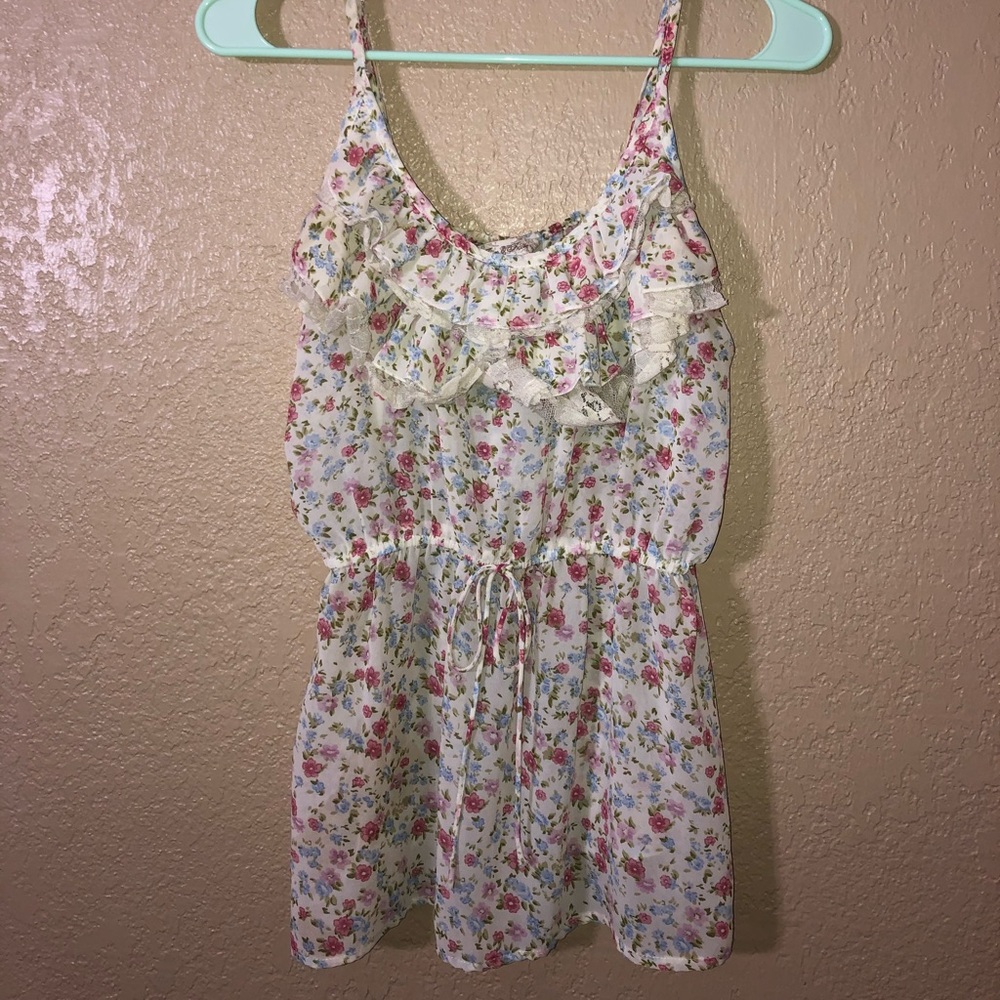 Lace Sleeveless Blouse- Fun & Flirt